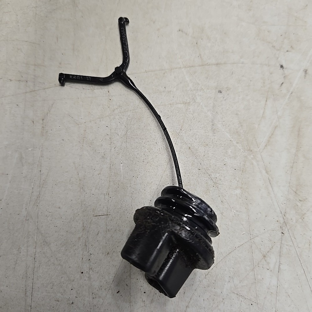 OEM Craftsman 18" /‎ 40cc Chainsaw Replacement Bar Oil Cap